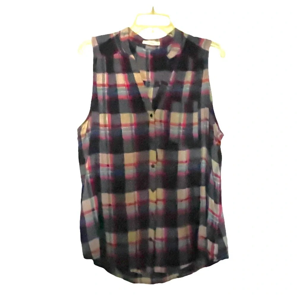 Fun 2 Fun Woman’s ModCloth Vintage Plaid Sleeveless Button Up Collared Blouse - Picture 3 of 10